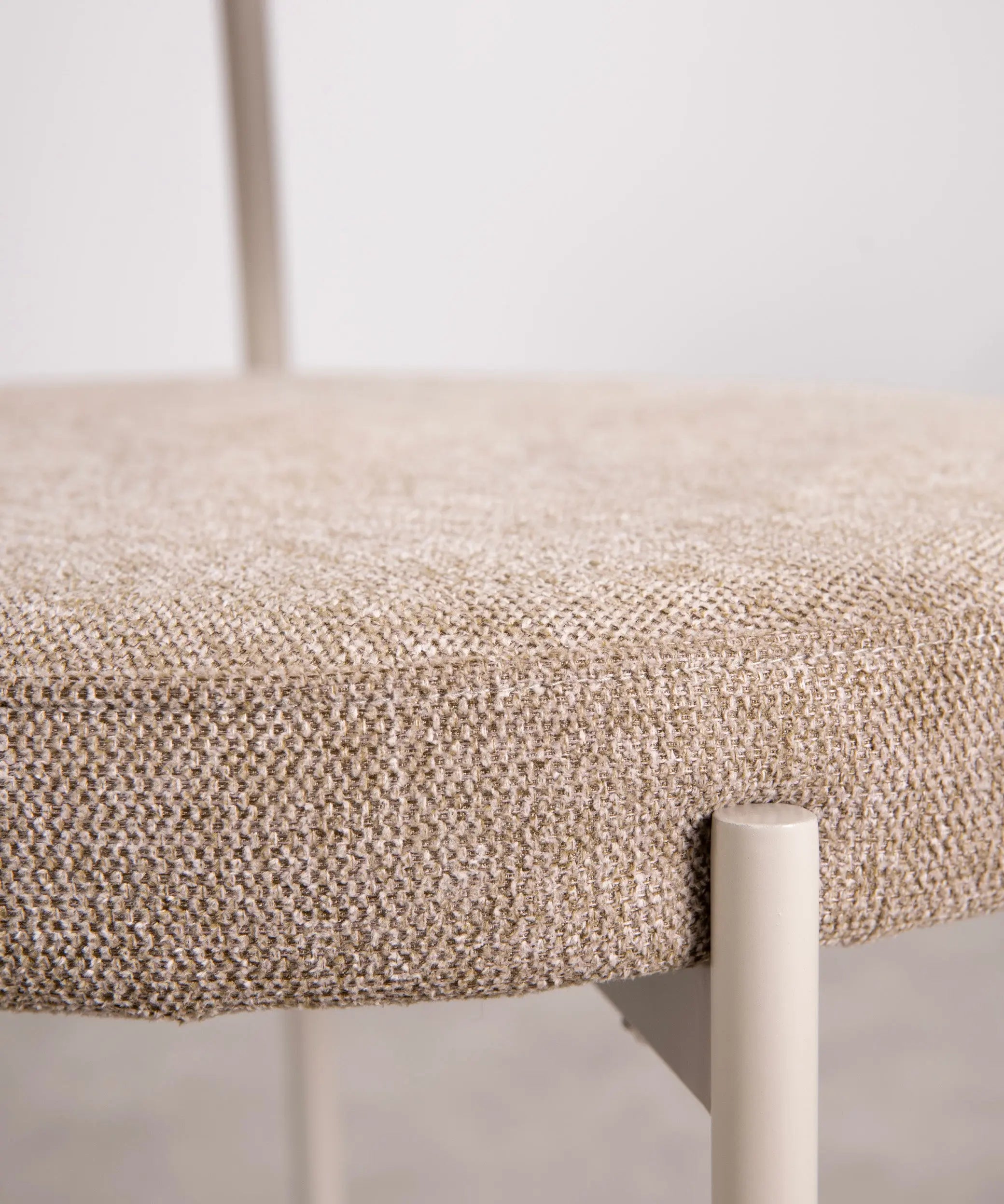 Silla de Comedor en Tela y Metal Alexia – Image 9