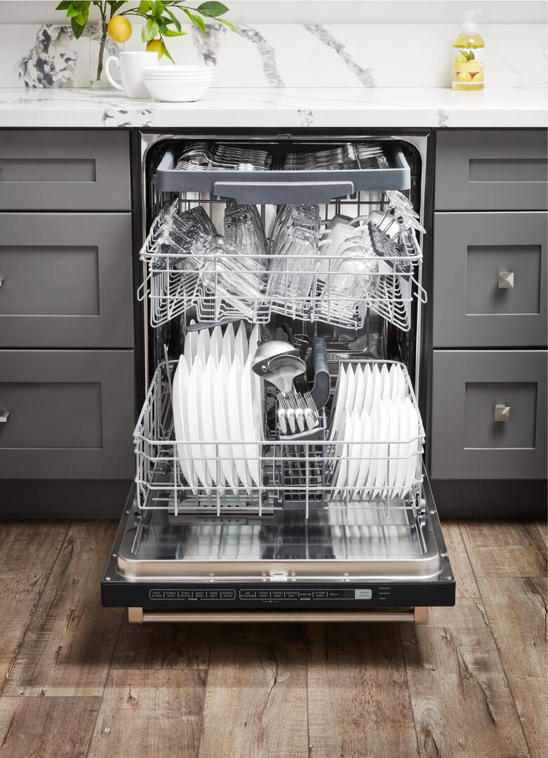 Thor 24-Inch Stainless Steel Top Control Built-In Dishwasher – Image 3