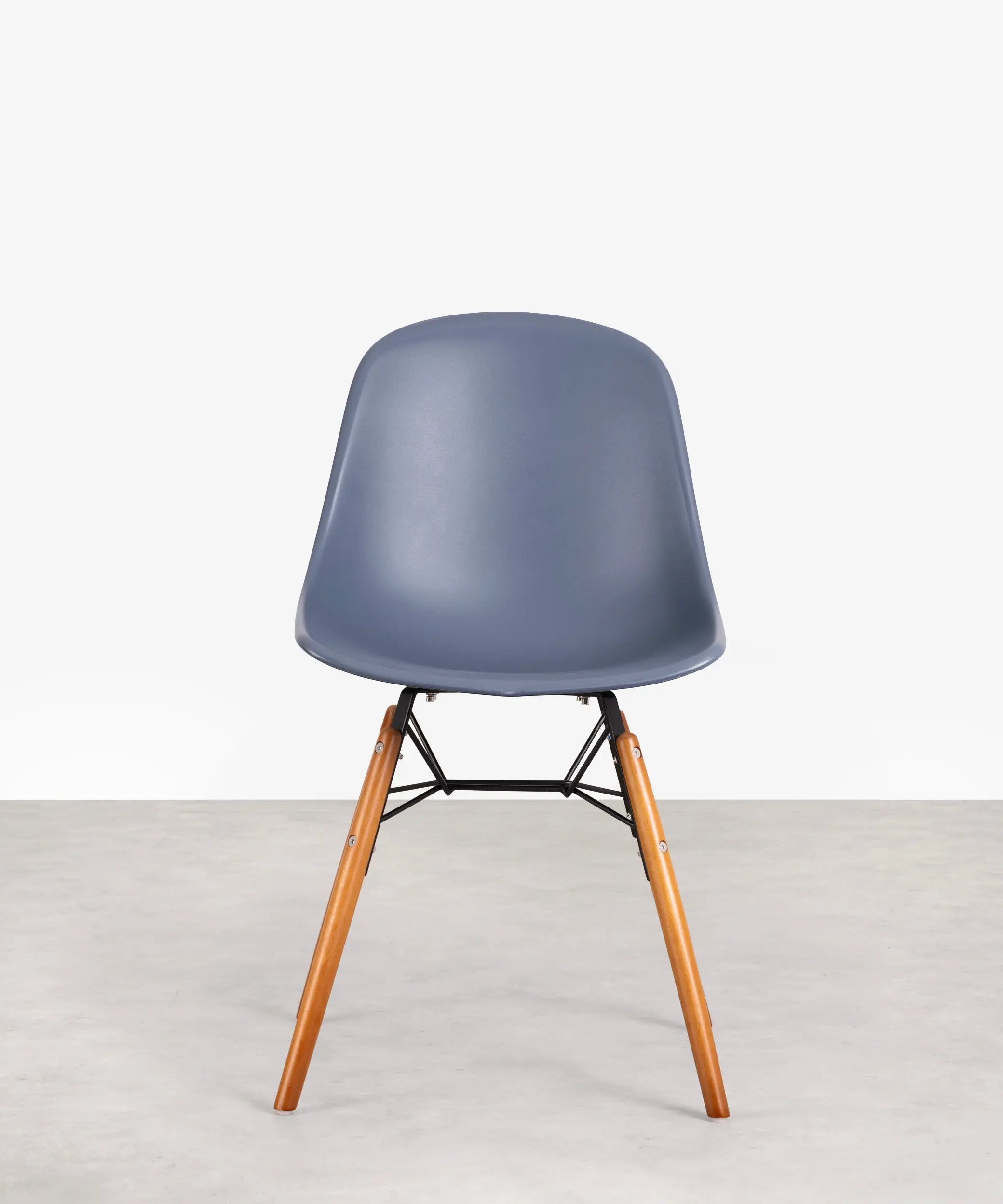 Silla de Polipropileno y Madera Elon – Image 24