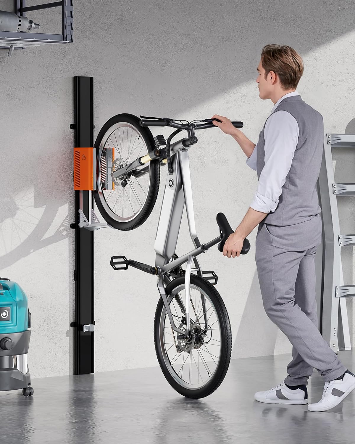 monTEK Porte-vélo automatique – Porte-vélo vertical pour vélos lourds (jusqu’à 32 kg) – Montage simple, support mural peu encombrant pour garage, remise, appartement – Pour pneus 24-29, vélos – Image 9