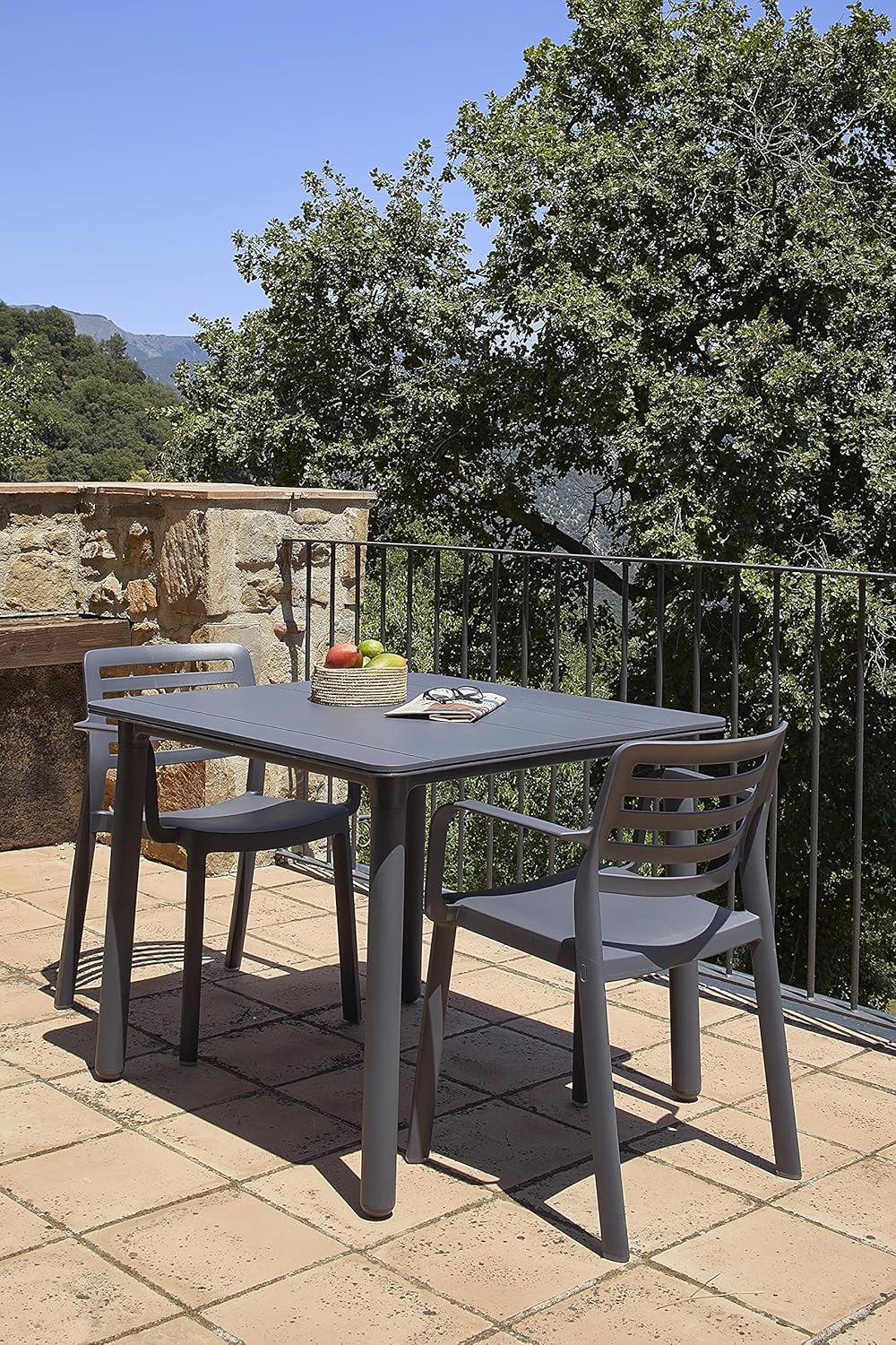 Resol Noa Table carrée Intérieure, Extérieur 90x90 | Jardin, terrasse, Balcon, Salon, Cuisine, Salle à Manger | Design, léger, Polyvalent | 2-4 Personnes | Pied Blanc - Panneau Blanc – Image 6