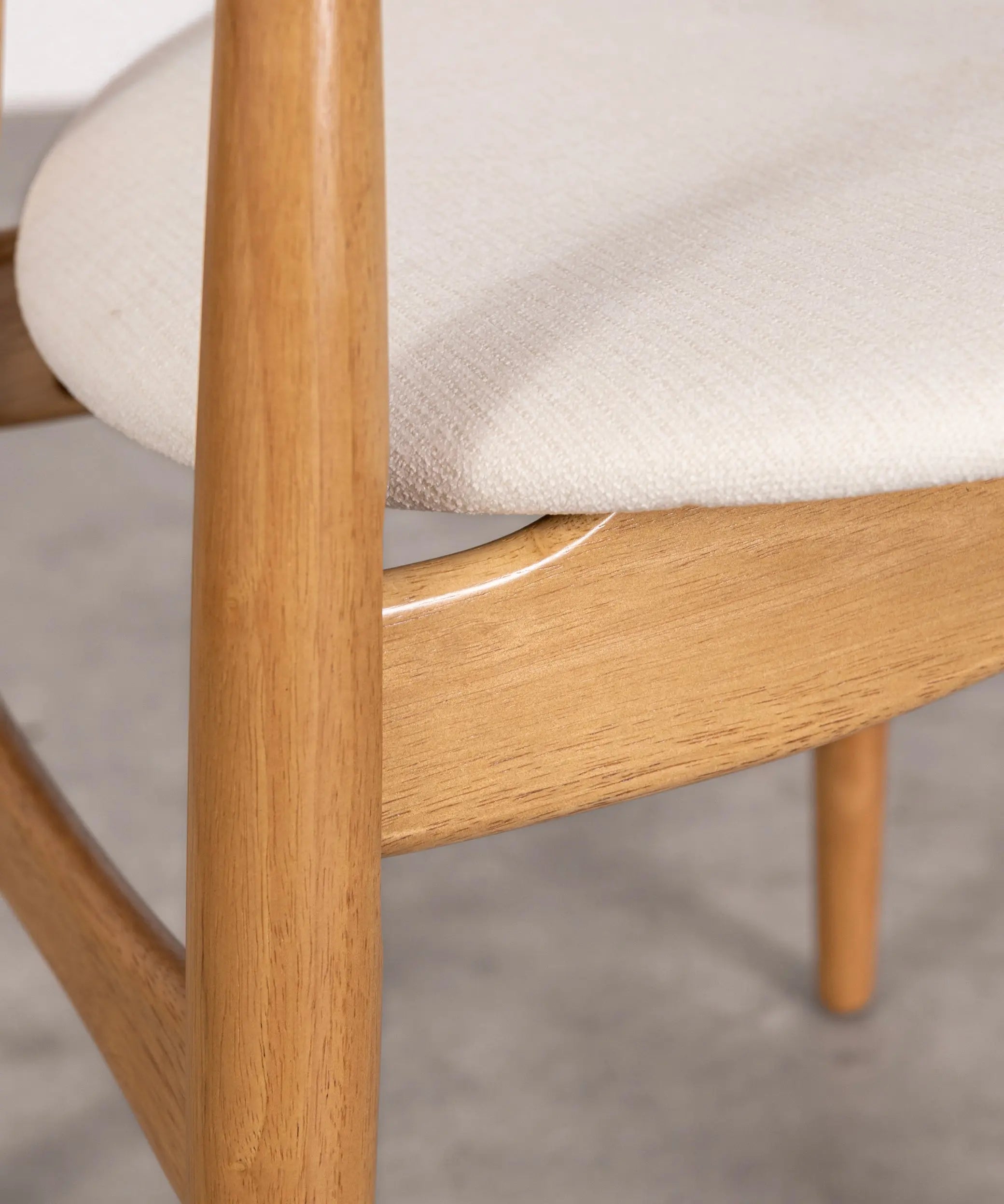 Silla de Comedor en Madera Acolchada Kyoto – Image 26