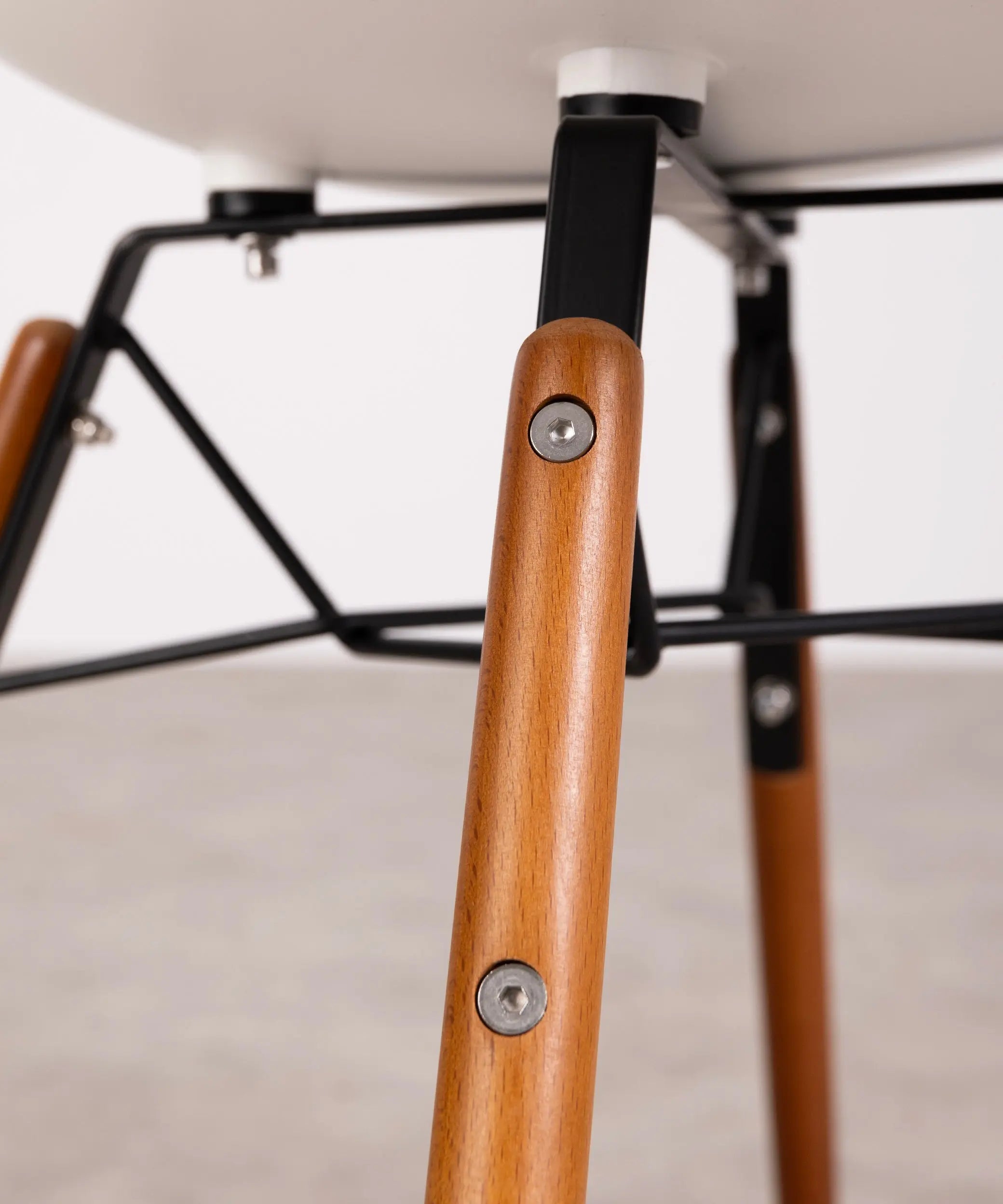 Silla de Polipropileno y Madera Elon – Image 56