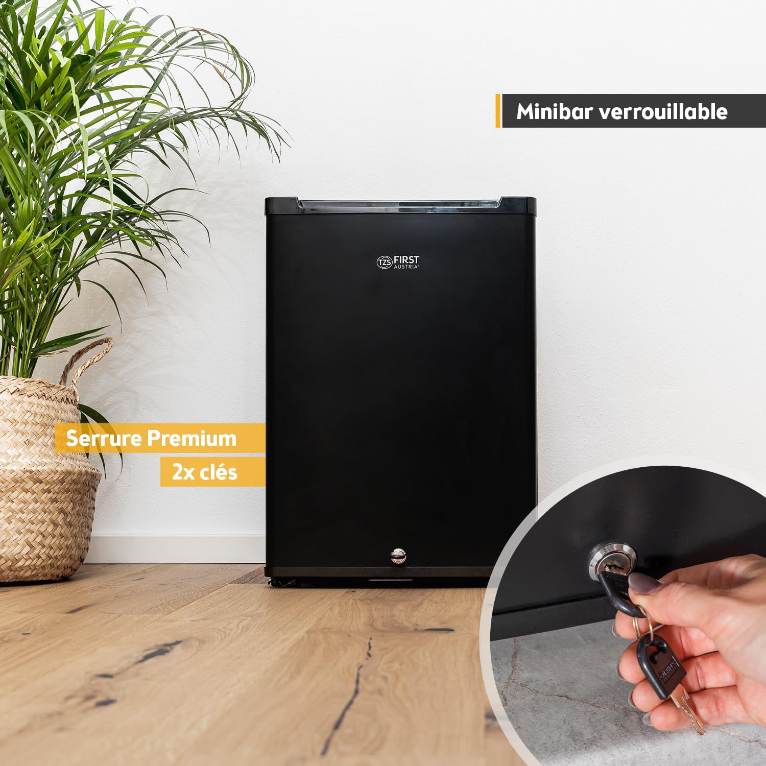 TZS First Austria - Mini réfrigérateur 40L silencieux avec serrure - Petit mini-frigo avec porte réversible et lumière intérieure - Minibar pour camping, bureau, chambre & hôtel - Noir mat – Image 6