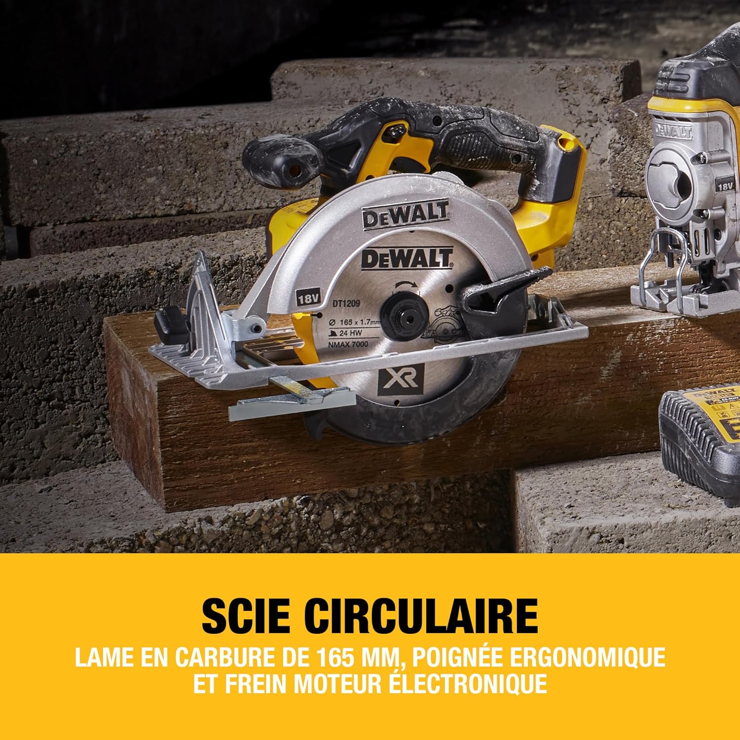 Pack 5 outils XR 18V, 1 perceuse-visseuse, 1 visseuse à chocs à 3 vitesses, 1 scie sauteuse, 1 scie circulaire, 1 lampe LED, 3 batteries 5Ah, 1 chargeur et 2 coffrets TSTAK, DCK551P3T-QW – Image 5