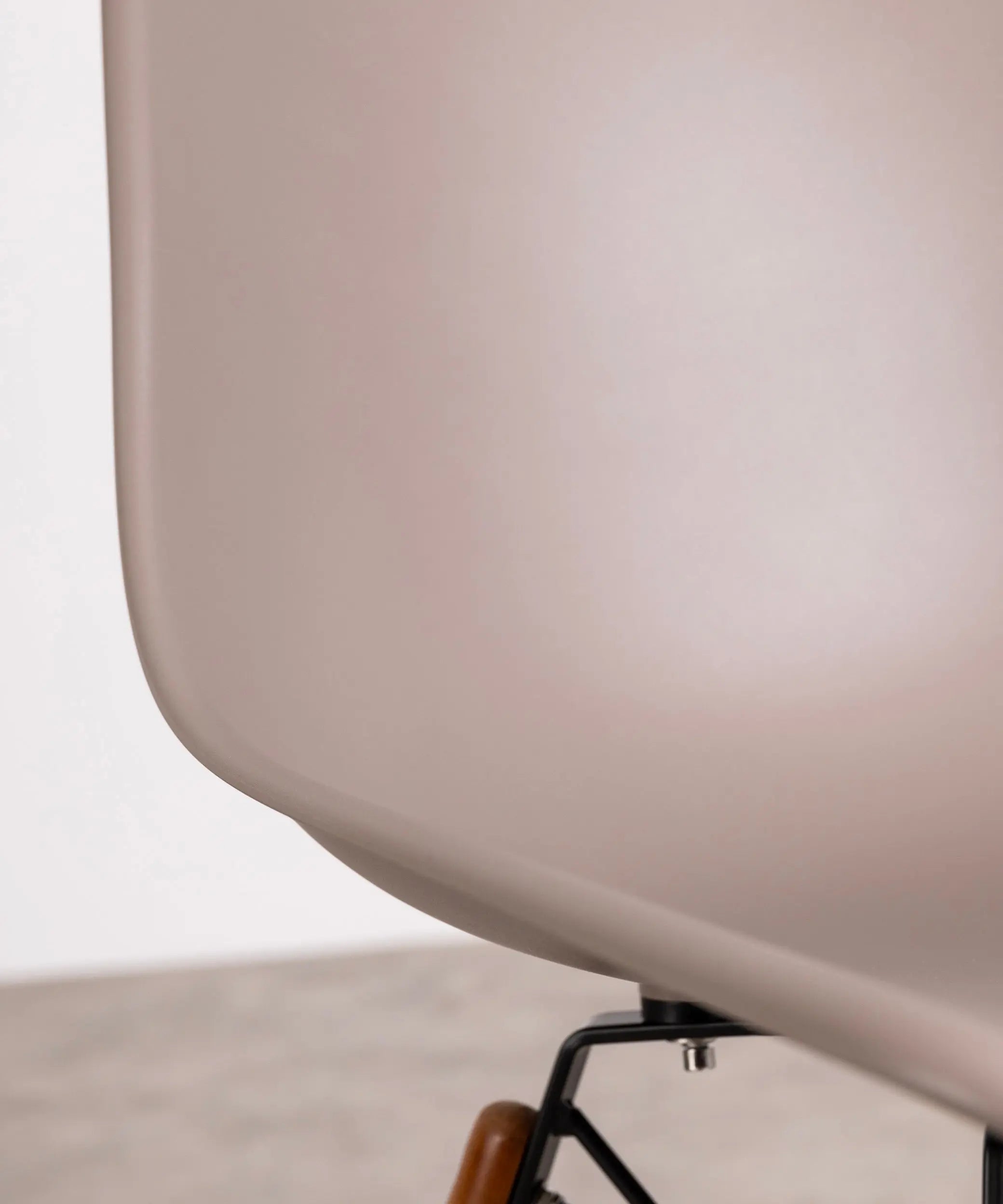 Silla de Polipropileno y Madera Elon – Image 37