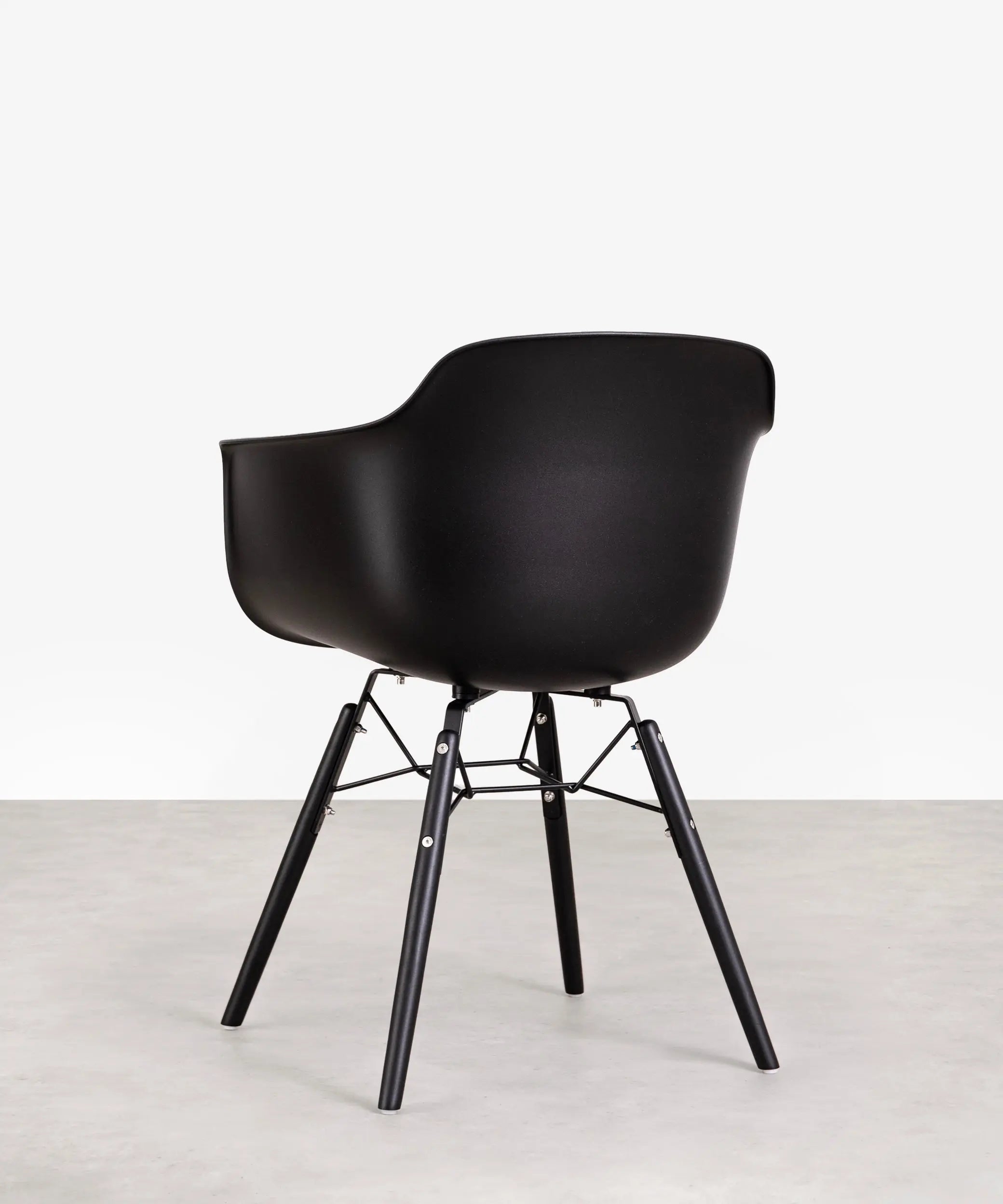 Silla de Polipropileno y Madera Elon Arms – Image 32