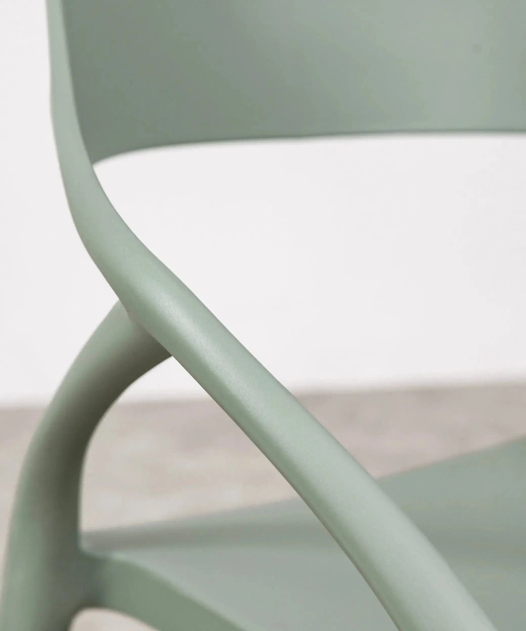 Silla de Polipropileno con Reposabrazos Grace – Image 25