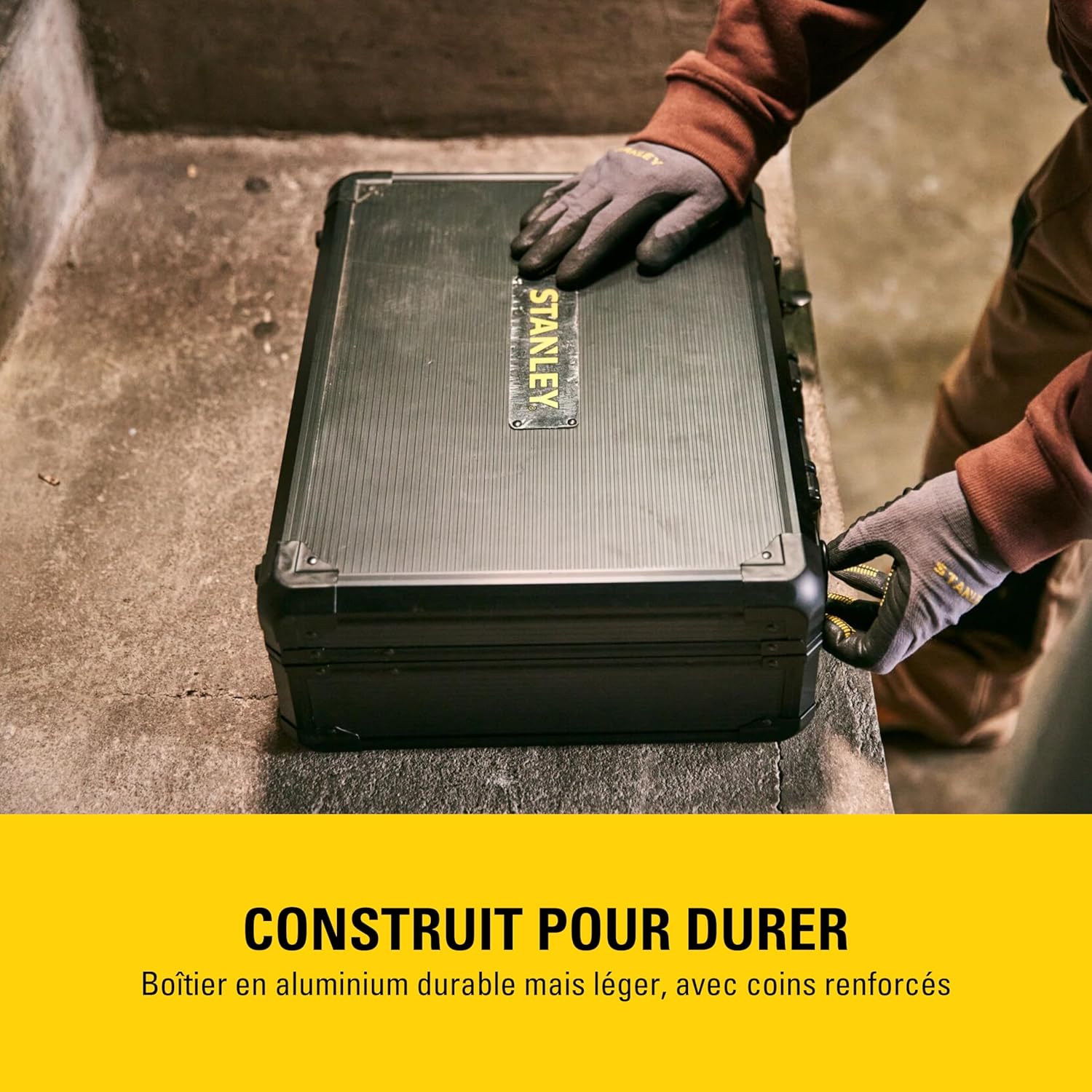 STANLEY Valise de Maintenance 142 Pièces - Pinces et Coupe-Touts, Clé à Molette, Niveau, Mesure, Tournevis, Scie à Métaux, Cutter, Marteau, Outils pour Serrage-Vissage STMT98109-1 – Image 5
