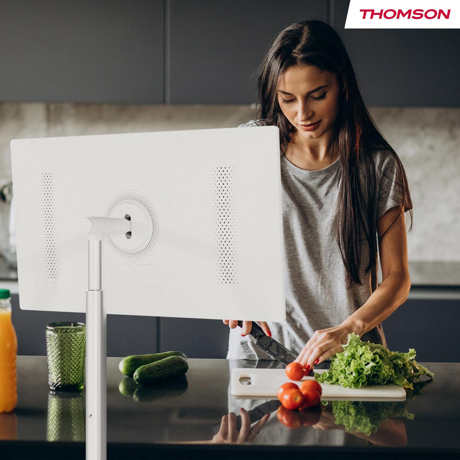 THOMSON Go TV 32 Pouces (81 cm), téléviseur Android Portable – HD Ready (1366x768), Commande vocale, Netflix, Disney,Google,Bluetooth 5.1, Wi-FI, Fonction Hotspot, autonomie Jusqu’à 4 Heures – Image 11