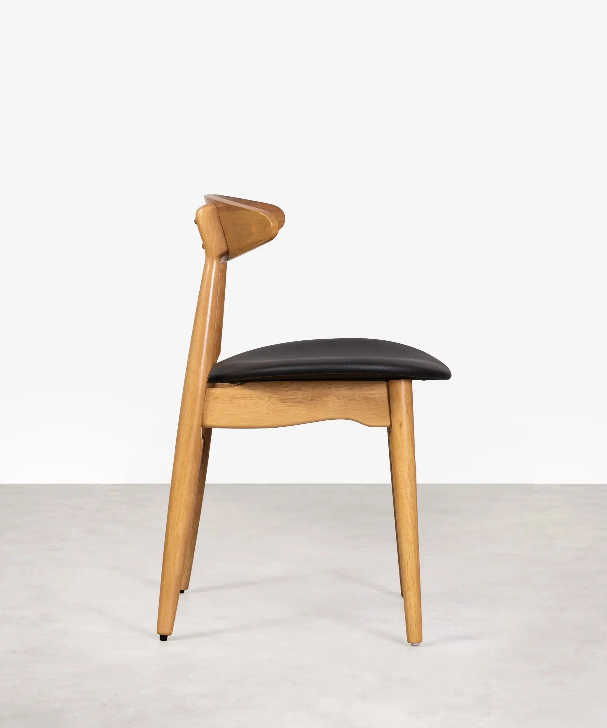 Silla de Comedor en Madera Acolchada Kyoto – Image 8