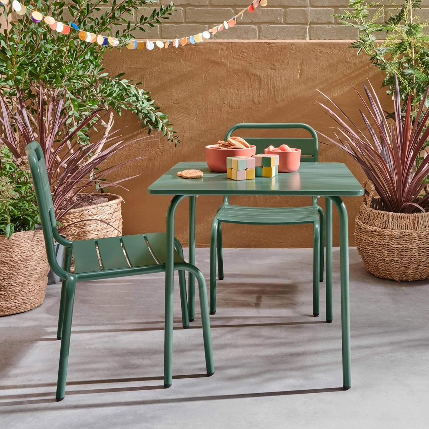 sweeek - Table de Jardin Enfant métal + 2 assises Vert de Gris Anna. 48x48cm – Image 2