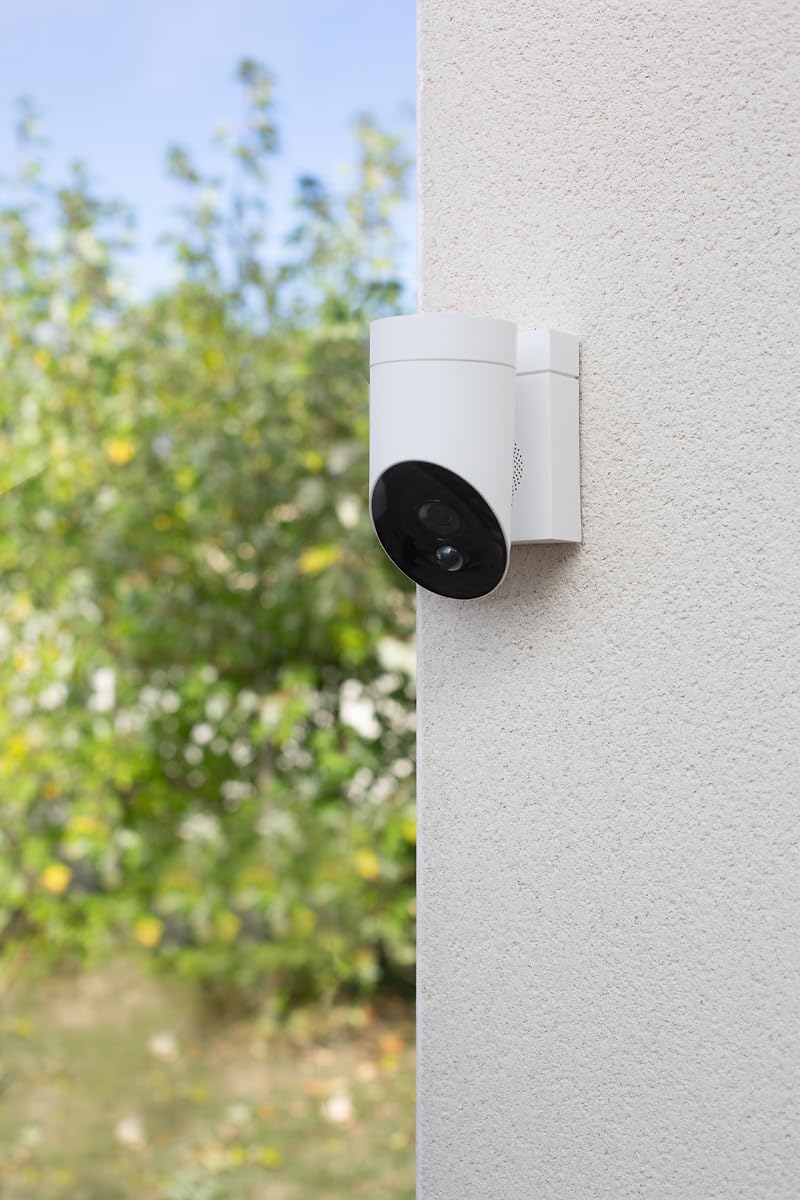 somfy 1875325 - Outdoor Camera 2 Blanche, Caméras avec détection de Mouvement Intelligente, Sirène intégrée de 110 DB, Branchement Possible sur Un luminaire existant, Images Full HD 1080p – Image 4
