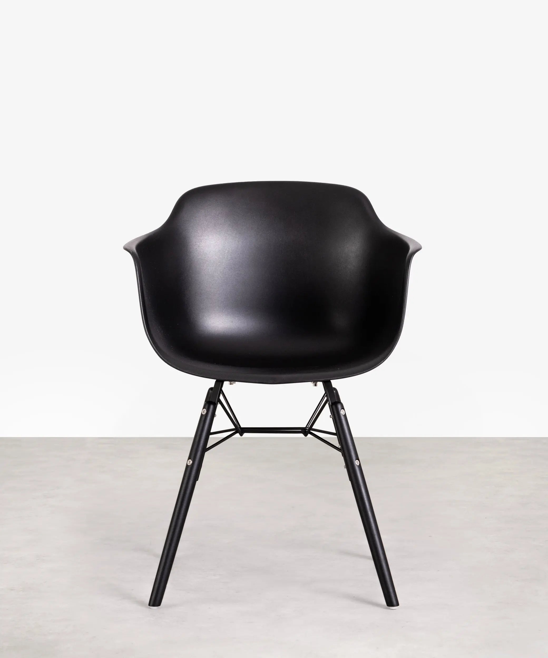 Silla de Polipropileno y Madera Elon Arms – Image 30