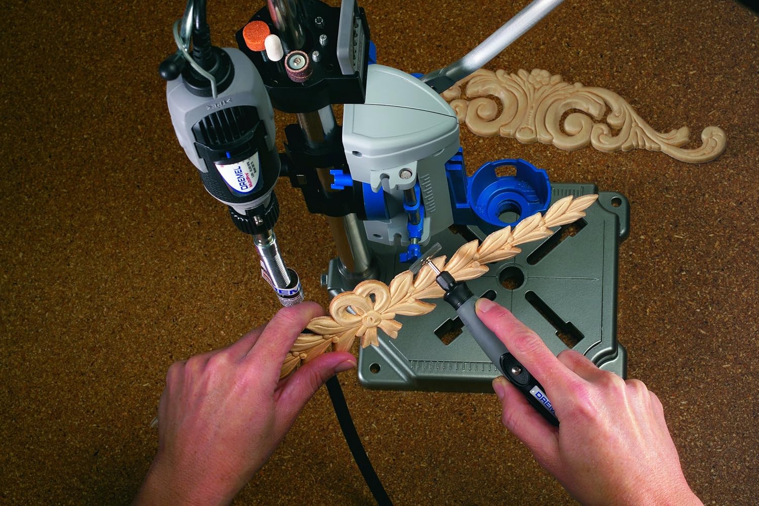 Dremel 4250 Outil Rotatif Multifonction 175W avec 3 Adaptations 35 Accessoires Vitesse Variable & 220 Sans fil Support Perceuse à Colonne Workstation pour Outil Rotatif Multifonction – Image 7