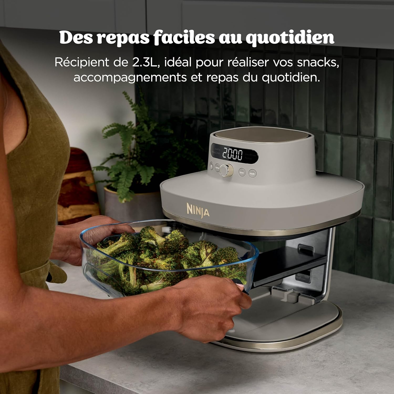 Ninja CRISPi PRO XL, Friteuse sans huile en verre, 5 modes de cuisson prédéfinis, avec contenants en verre CleanCrisp de 5,7 l et 2,3 l, couvercles de rangement, Stone/Or AS090EUSD – Image 9