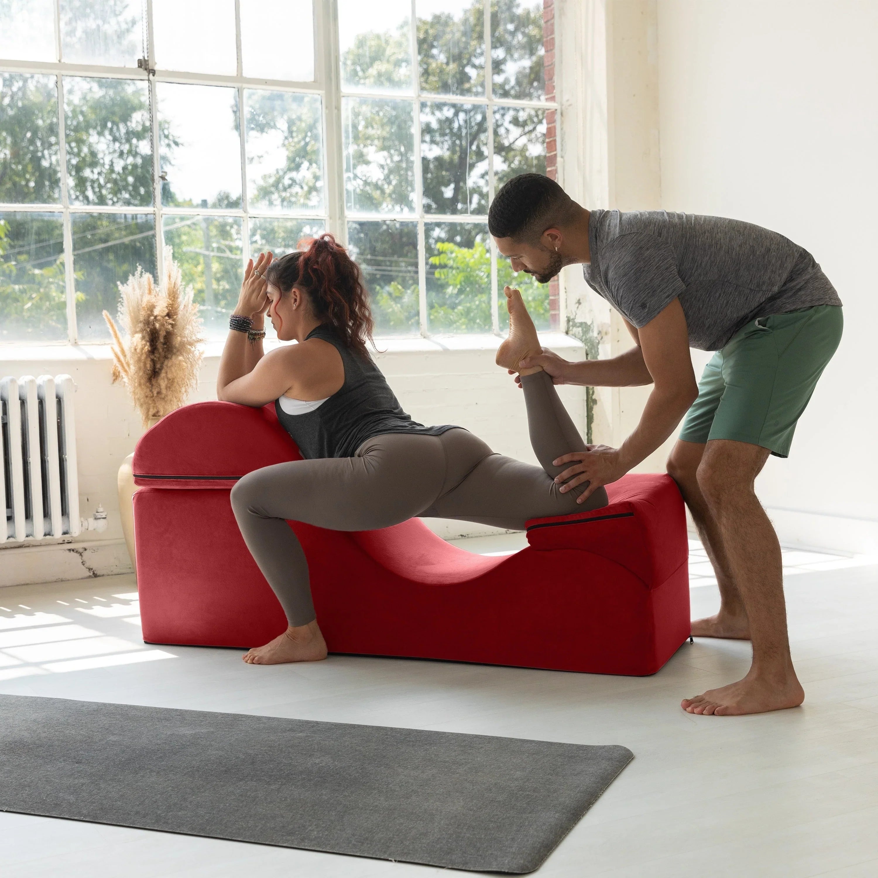 Avana Kami Convertible Chaise / Yoga & Massage - 2-In-1 Ottoman with Concealed Fold Out Yoga Lounge Chair, Microvelvet - N/A – Image 21
