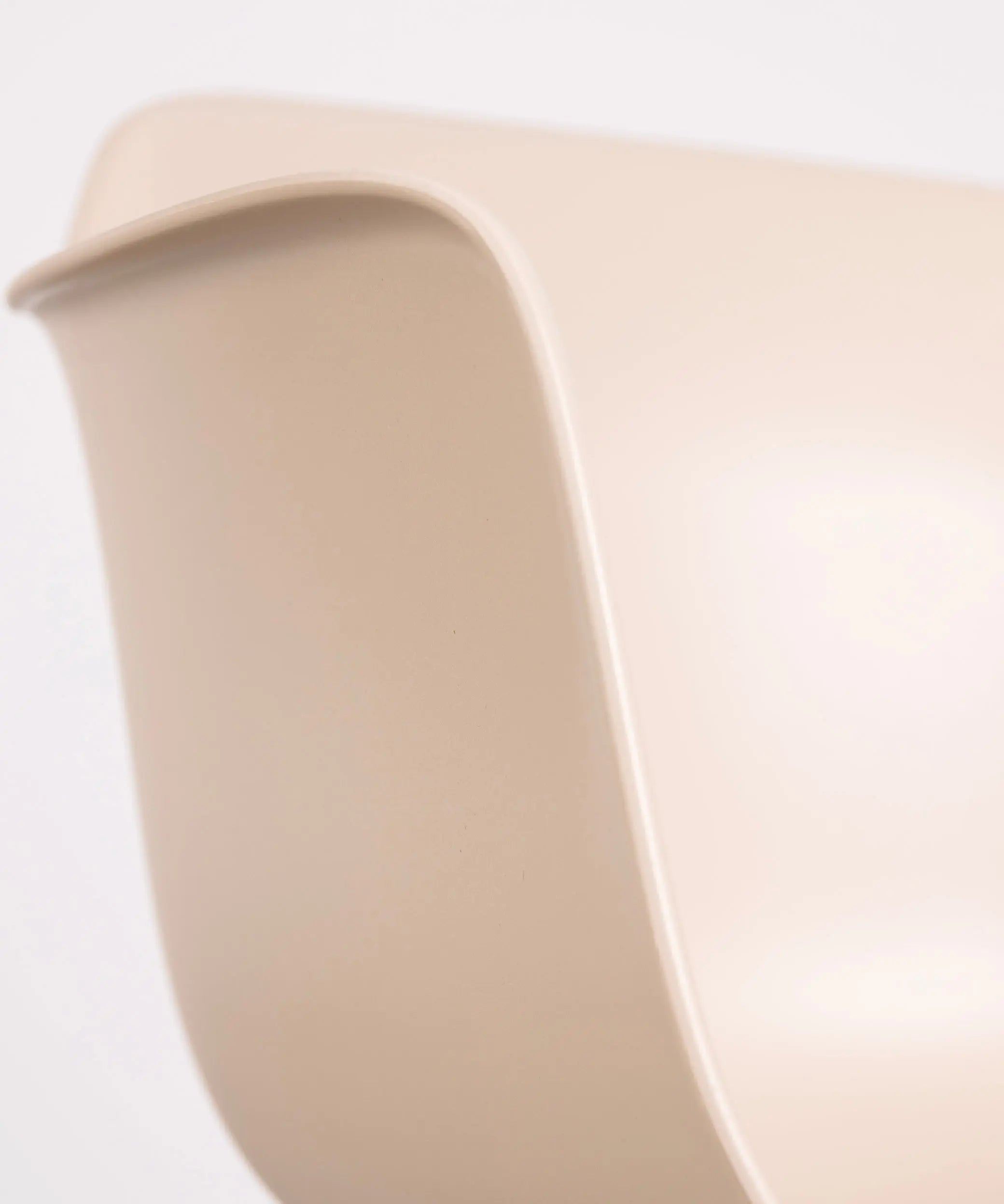 Silla de Polipropileno y Madera Elon Arms – Image 15