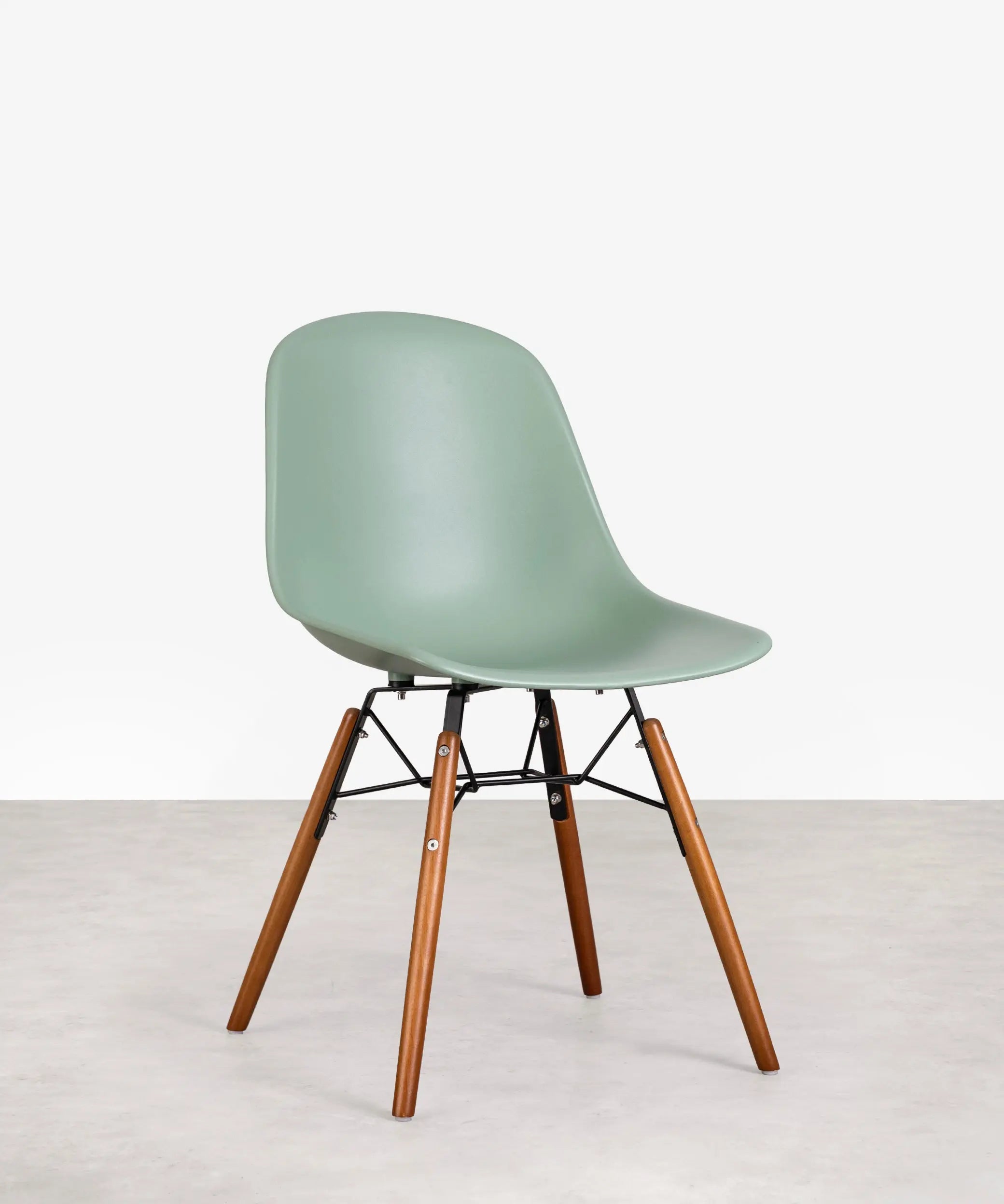 Silla de Polipropileno y Madera Elon – Image 3