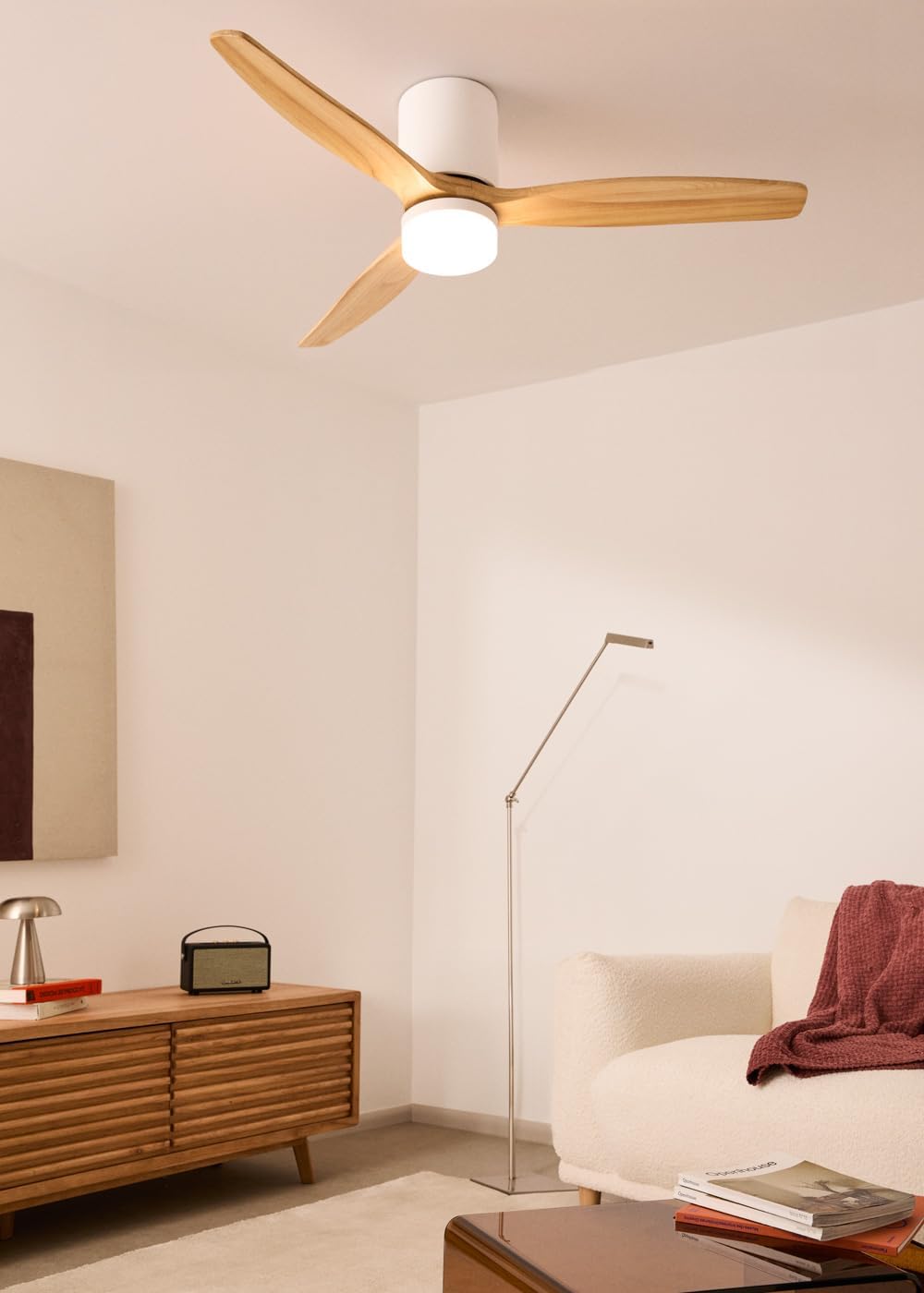 CREATE / WINDCALM CONCRETE/Ventilateur de plafond blanc bois clair avec télécommande / 40W, Carcasse en plâtre personnalisable, Ø132 cm, programmable, fonction été-hiver, lumière LED 3 températures – Image 3