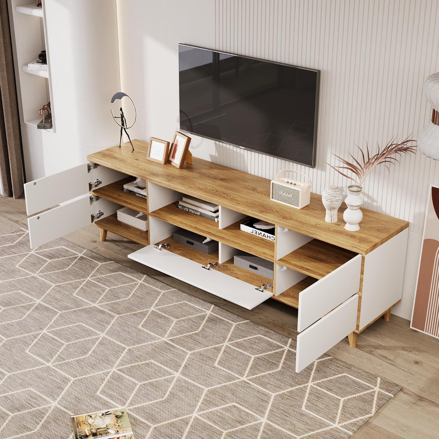 BTM Meuble TV Rustique, Banc TV avec Compartiments et Portes,pour Salon, Salle à Manger, Chambre, Rangement Pratique,Blanc et Bois Naturel,175x37x51cm – Image 4
