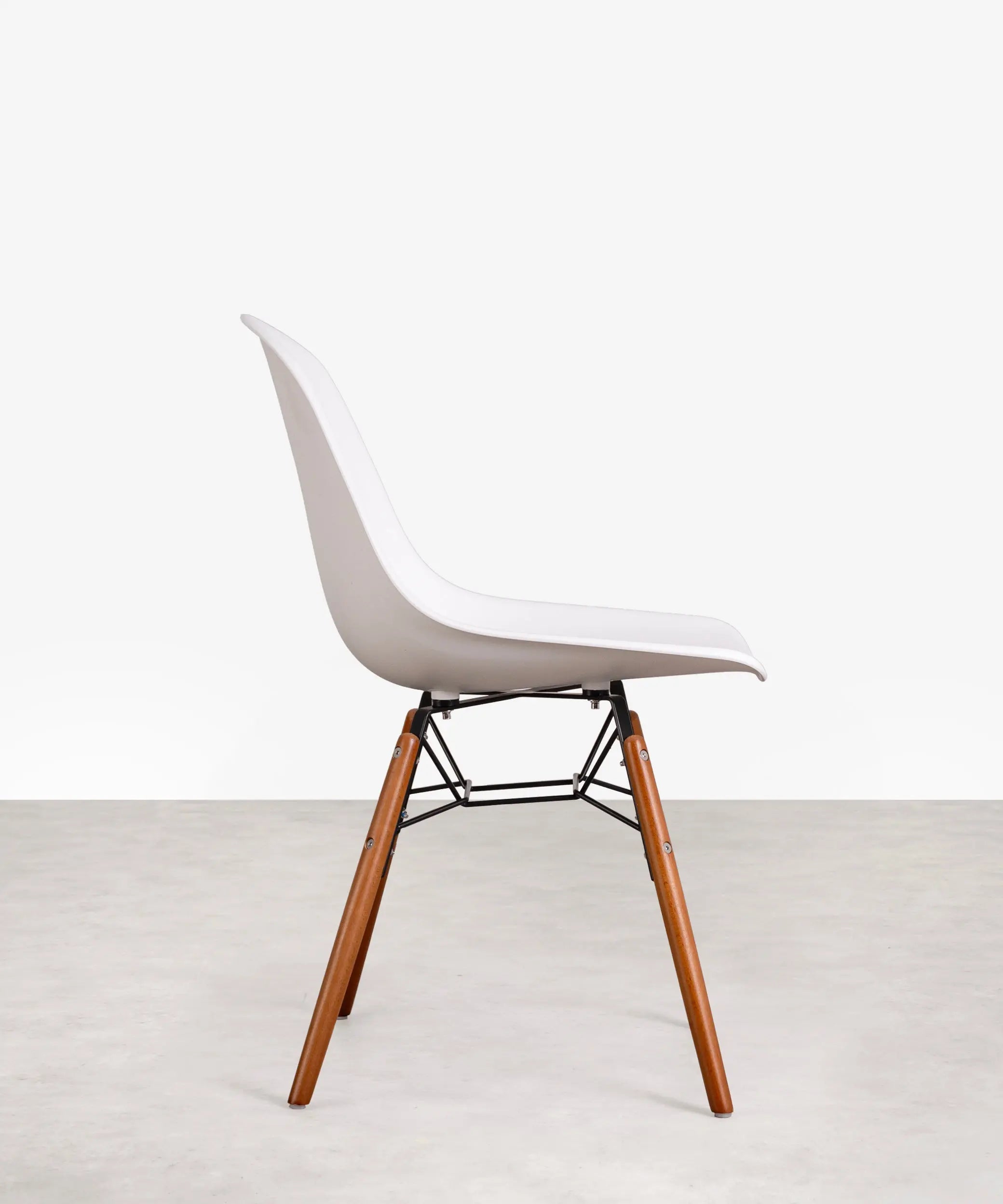 Silla de Polipropileno y Madera Elon – Image 53