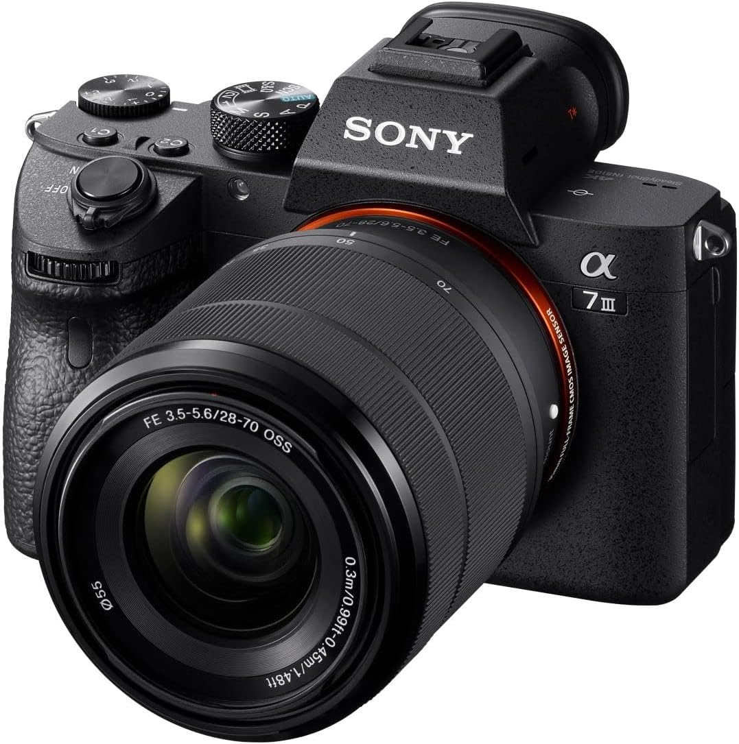 Alpha 7 III | Appareil Photo Numérique Hybride Plein Format en kit avec l'Objectif Zoom FE 28-70mm f/3.5-5.6 OSS ( AF en 0.02s, stabilisation interne 5 axes, 4K HLG, Batterie Haute Capacité)