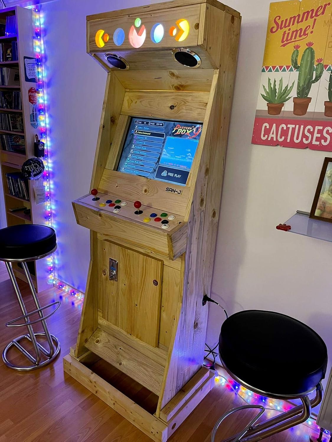 Machine d'arcade rétro en Bois - Fait Main – Borne 2 Joueurs avec +4000 Jeux Classiques, écran LCD 22, Plug & Play – San-J (Nature) – Image 4