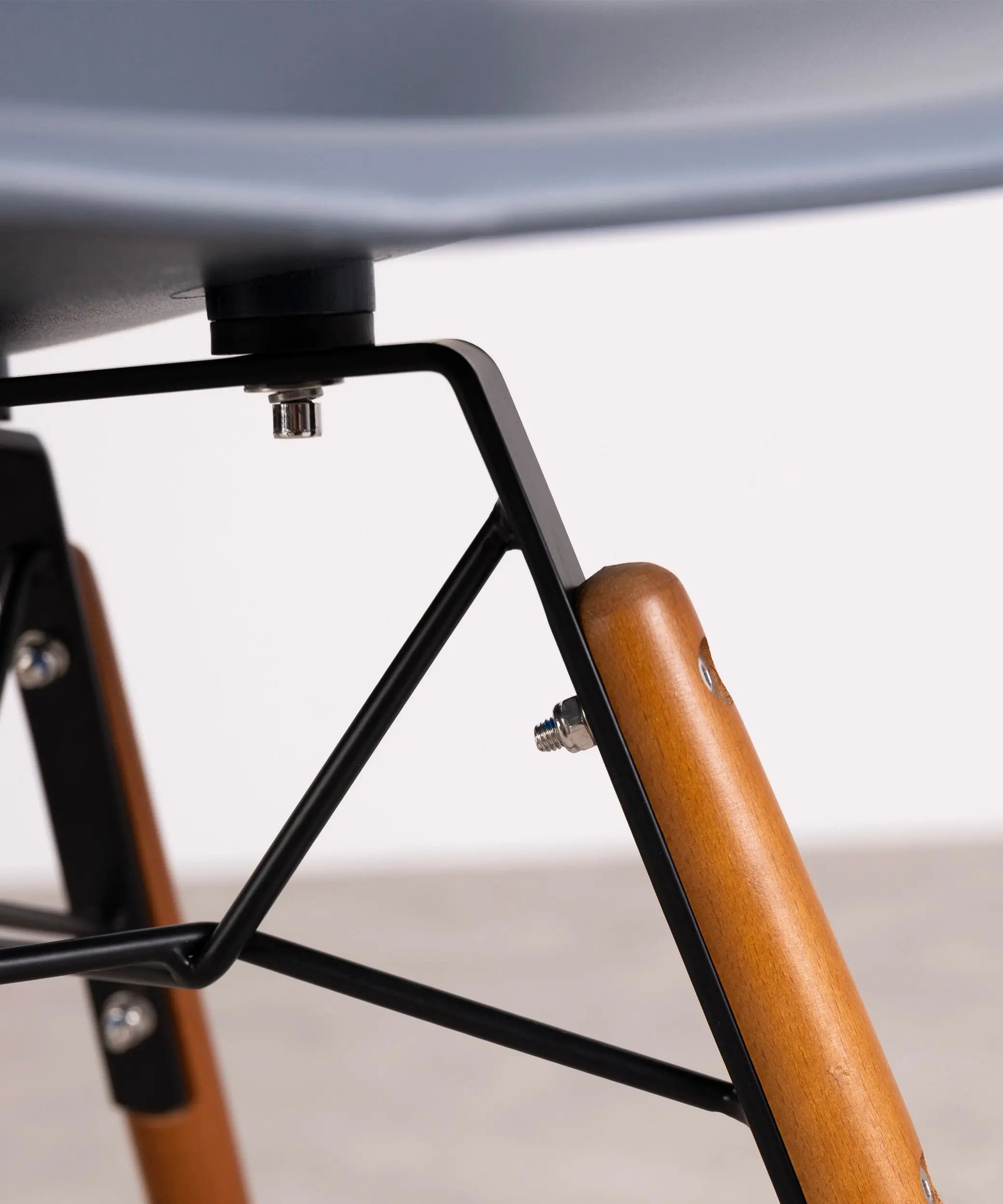 Silla de Polipropileno y Madera Elon – Image 28